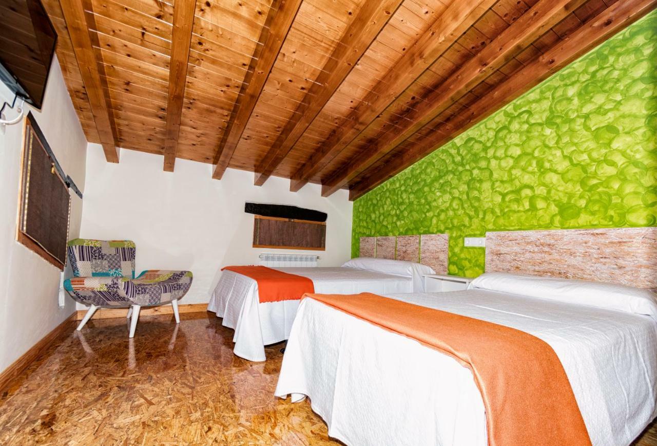 Albergue Santa Marina Buelna Exterior foto